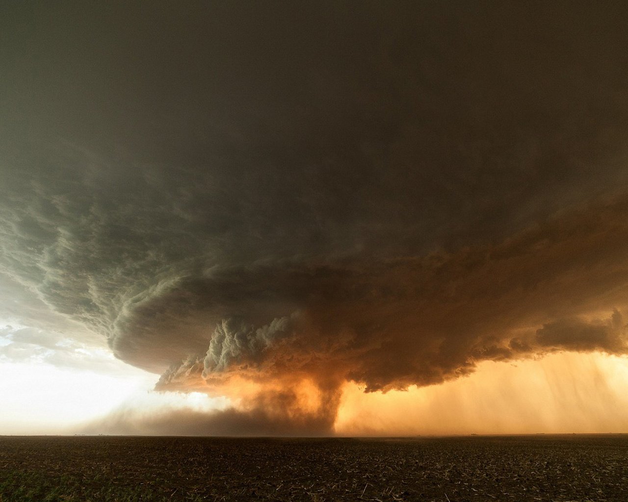 Обои буря, закат, облако, торнадо, storm, sunset, cloud, tornado разрешение 1920x1200 Загрузить