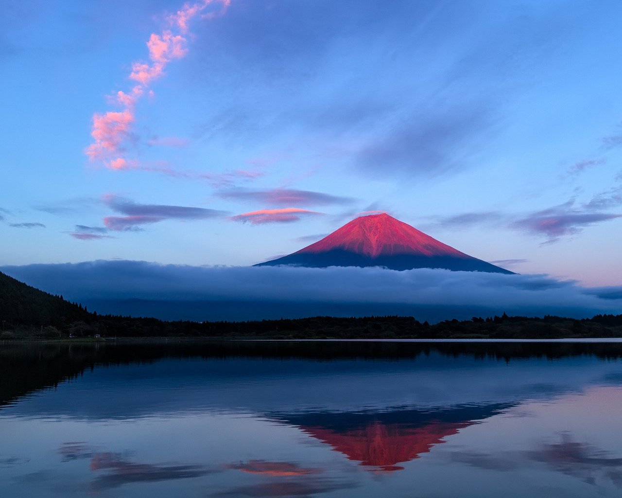 Обои небо, вечер, гора, япония, фудзияма, the sky, the evening, mountain, japan, fuji разрешение 1920x1200 Загрузить