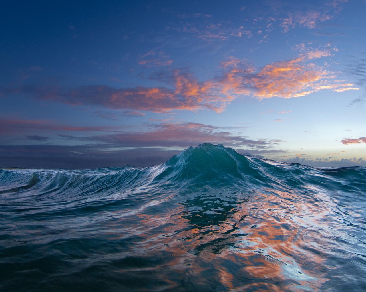 Обои вода, закат, волна, природа., water, sunset, wave, nature. разрешение 1920x1200 Загрузить