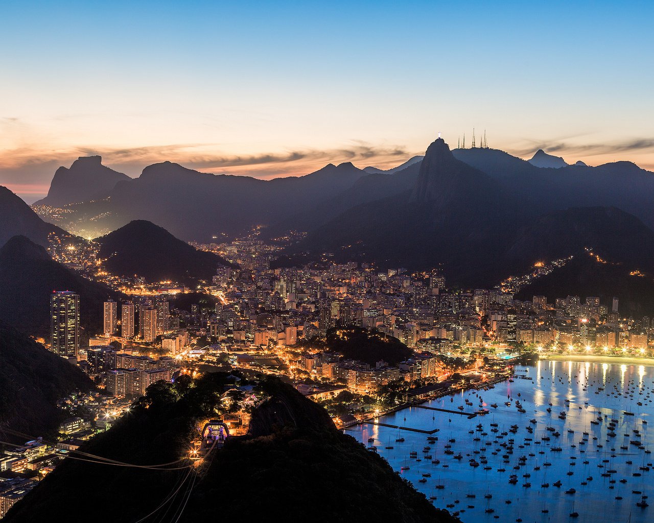 Обои вечер, лодки, залив, бразилия, бухта, рио-де-жанейро, the evening, boats, bay, brazil, rio de janeiro разрешение 2048x1365 Загрузить