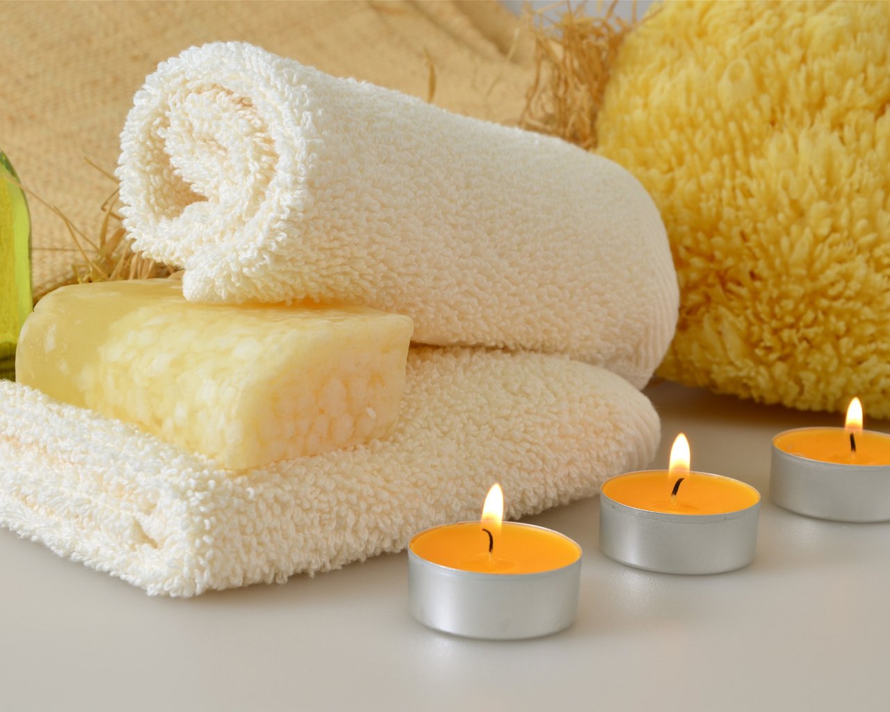 Обои свечи, полотенце, спа, мыло, гель для душа, мочалка, candles, towel, spa, soap, shower gel, washcloth разрешение 5466x3600 Загрузить