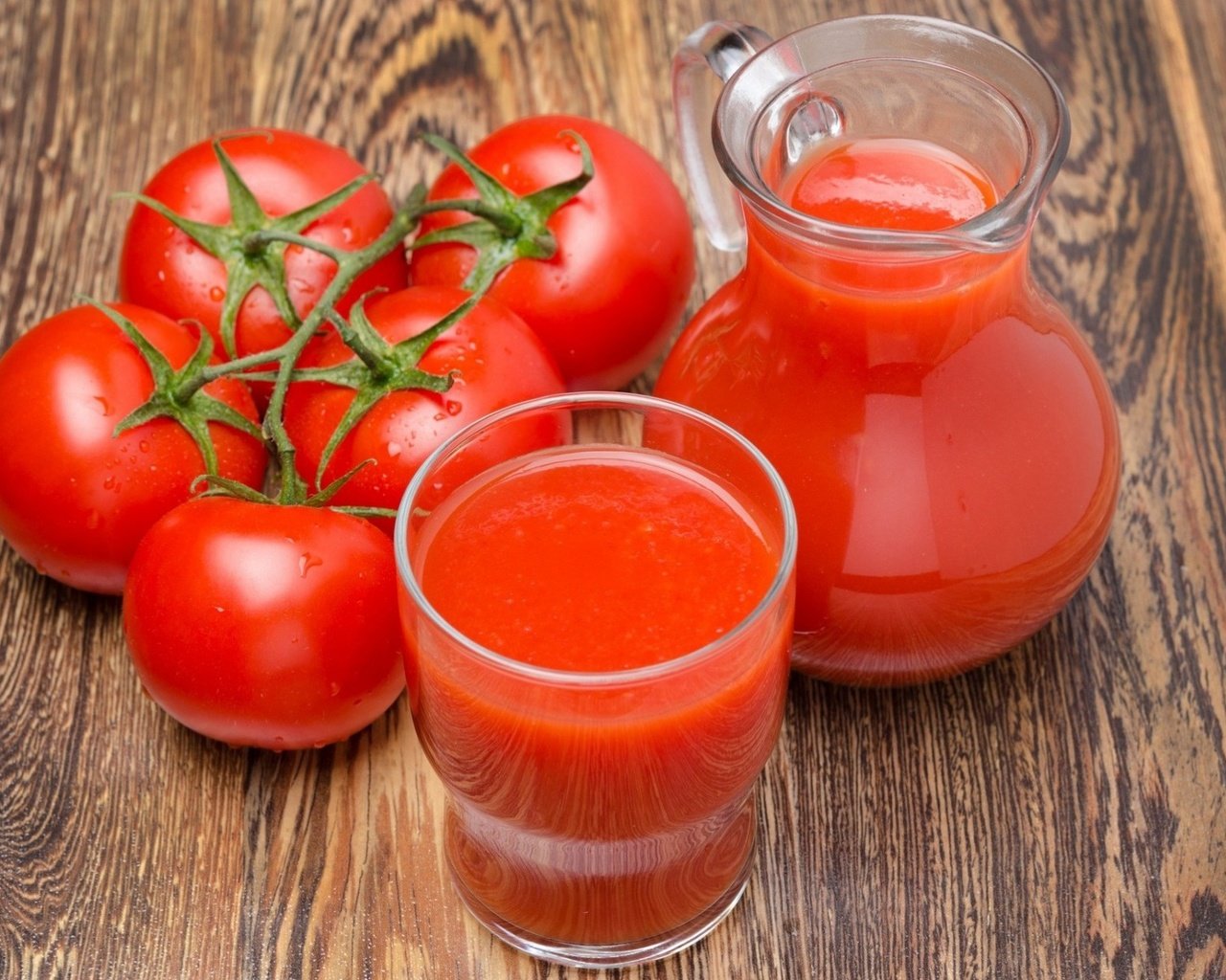 Обои стол, овощи, помидоры, томаты, сок, table, vegetables, tomatoes, juice разрешение 1920x1271 Загрузить