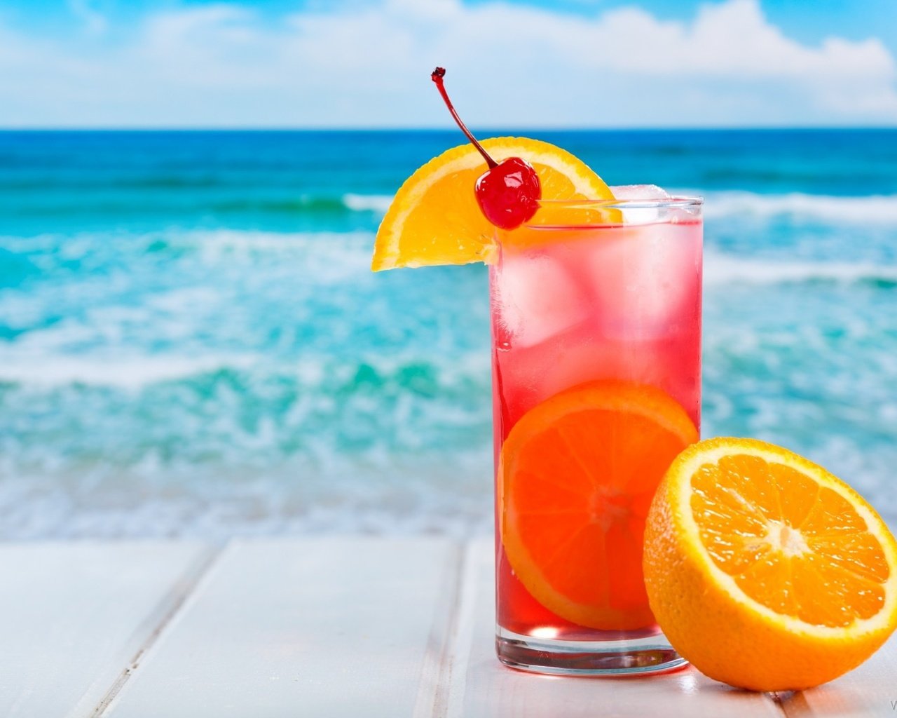 Обои напиток, море, лёд, апельсин, коктейль, цитрус, вишенка, drink, sea, ice, orange, cocktail, citrus, cherry разрешение 1920x1312 Загрузить