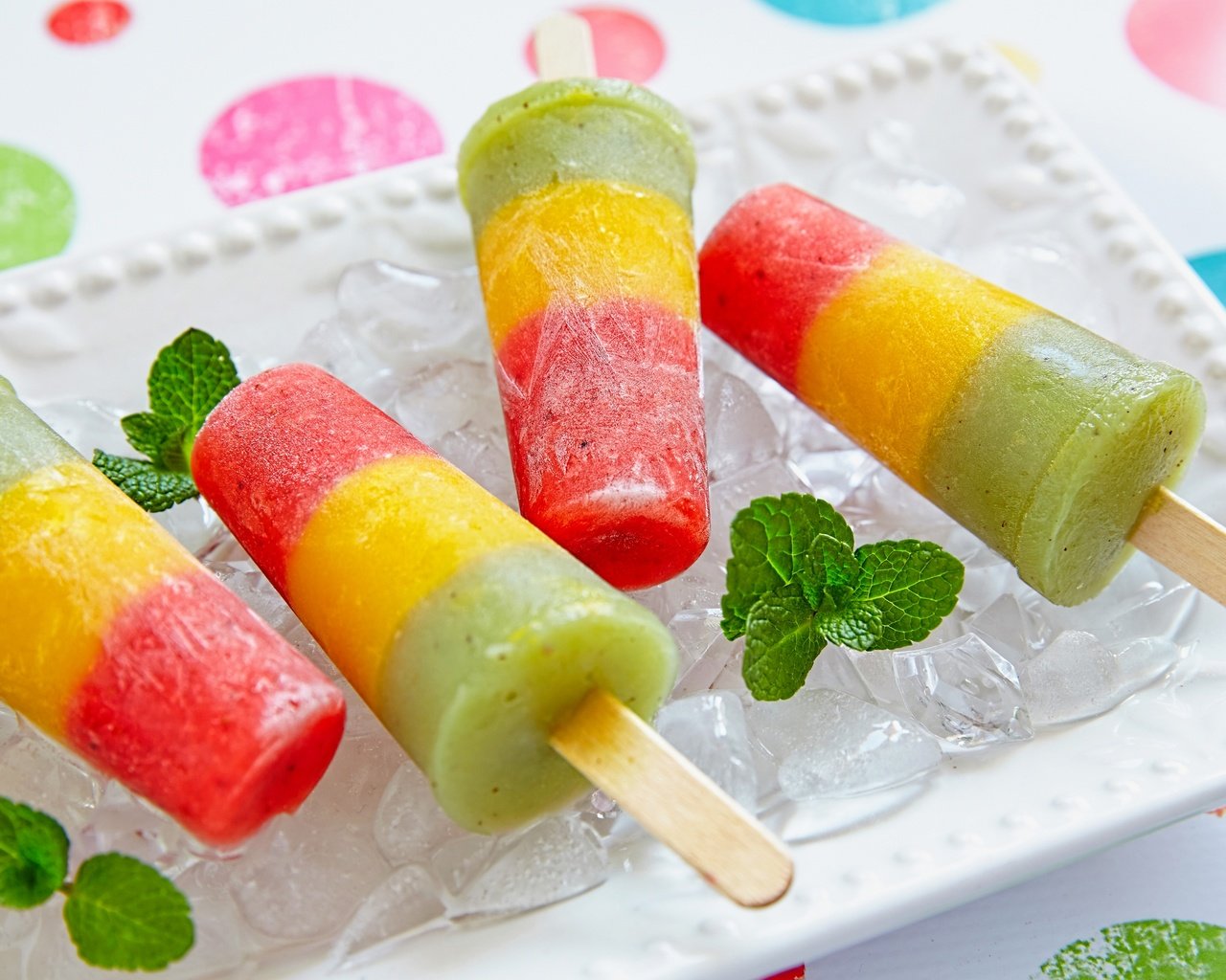 Обои мороженое, разноцветное, сладкое, мороженное, фруктовый лед, ice cream, colorful, sweet, fruit ice разрешение 2880x1920 Загрузить