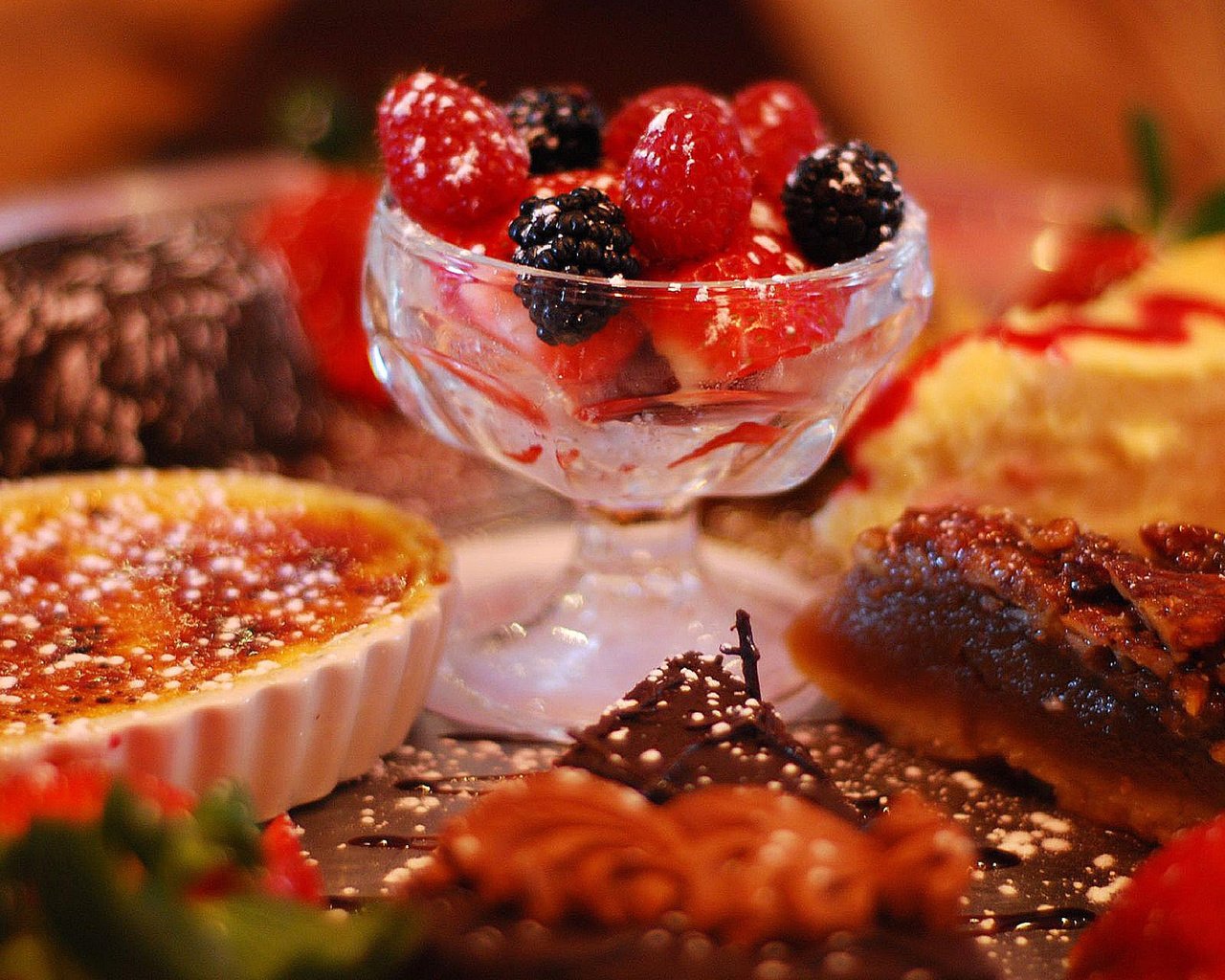 Обои ягоды, сладкое, выпечка, десерт, berries, sweet, cakes, dessert разрешение 1920x1200 Загрузить