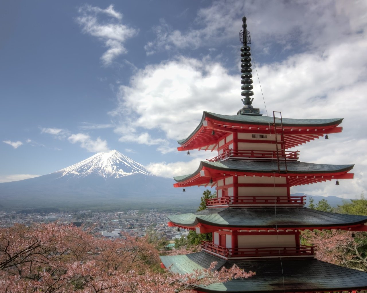 Обои панорама, chureito pagoda, фудзиёсида, гора, гора фудзи, пагода, япония, сакура, вулкан, фудзи, японии, фудзияма, panorama, fujiyoshida, mountain, mount fuji, pagoda, japan, sakura, the volcano, fuji разрешение 2048x1365 Загрузить