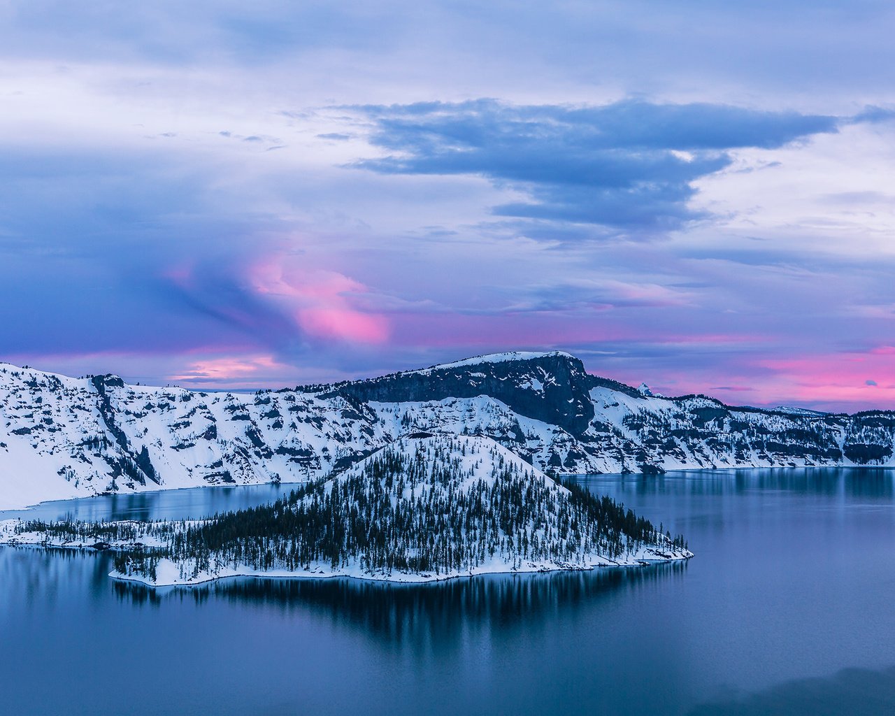 Обои озеро, кратерное озеро, восход, природа, зима, рассвет, остров, орегон, crater lake national park, озеро крейтер, crater lake, lake, sunrise, nature, winter, dawn, island, oregon разрешение 2048x1365 Загрузить