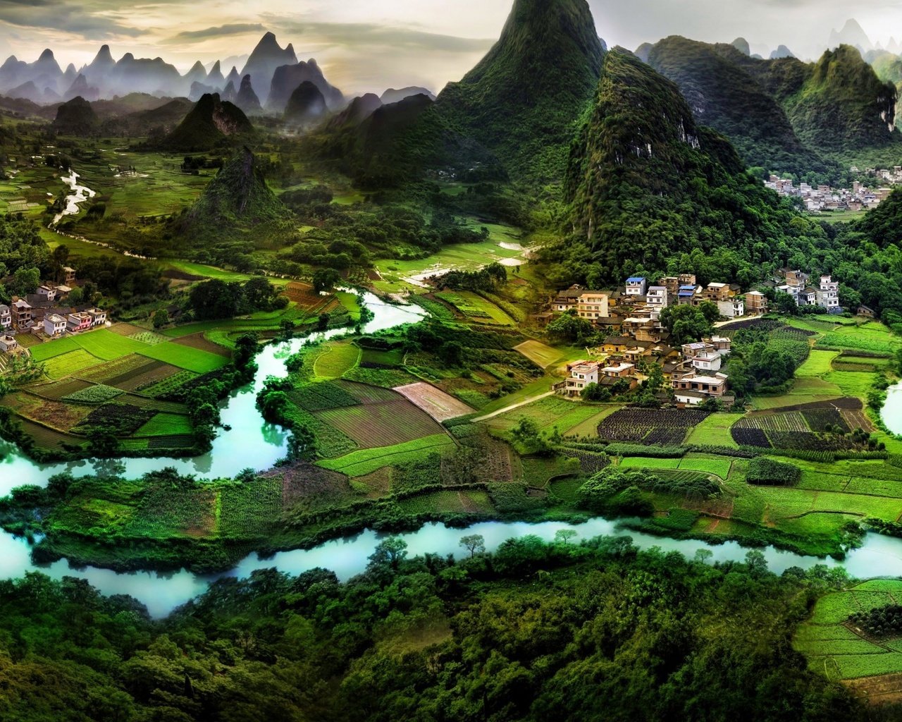 Обои река, горы, китай, ландшафт, гуилинь, river, mountains, china, landscape, guilin разрешение 1920x1200 Загрузить