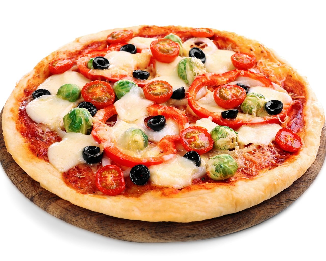 Обои сыр, помидоры, помидор, оливки, перец, пицца, маслины, брынза, быстрое питание, cheese, tomatoes, tomato, olives, pepper, pizza, fast food разрешение 2880x1990 Загрузить