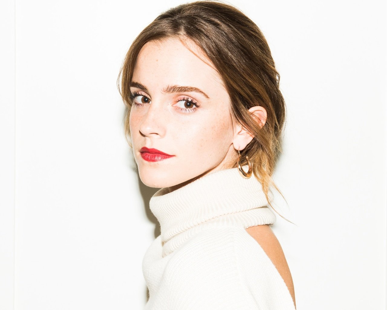 Обои модель, актриса, эмма уотсон, emma charlotte duerre watson, эмма шарлотта дюэрр уотсон, coveteur, model, actress, emma watson, emma charlotte watson duerr разрешение 2000x1292 Загрузить