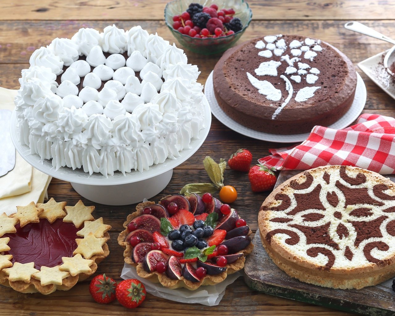 Обои ягоды, выпечка, торт, десерт, пирог, berries, cakes, cake, dessert, pie разрешение 1920x1280 Загрузить