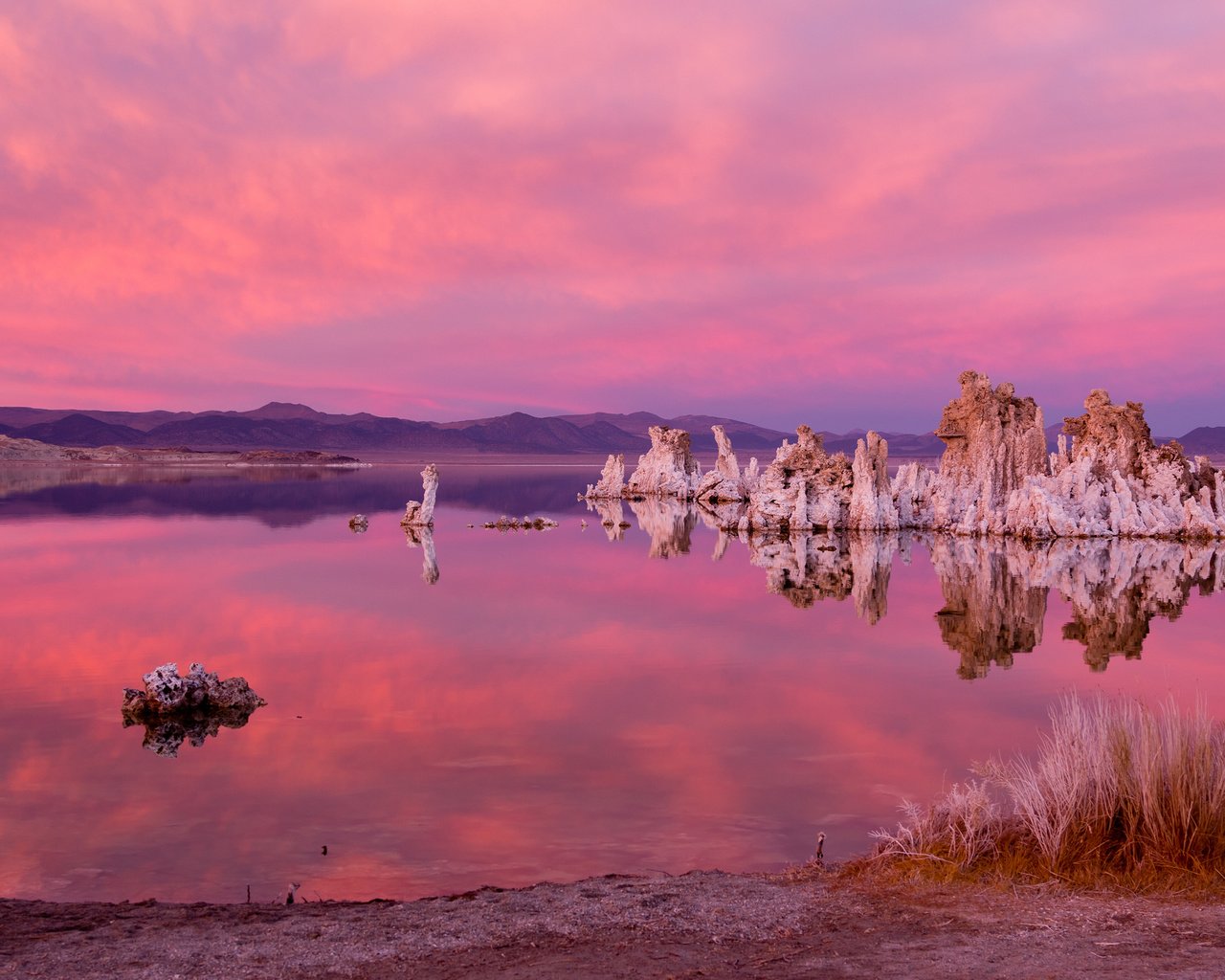 Обои озеро, скалы, камни, закат, сша, калифорния, lake, rocks, stones, sunset, usa, ca разрешение 2048x1367 Загрузить