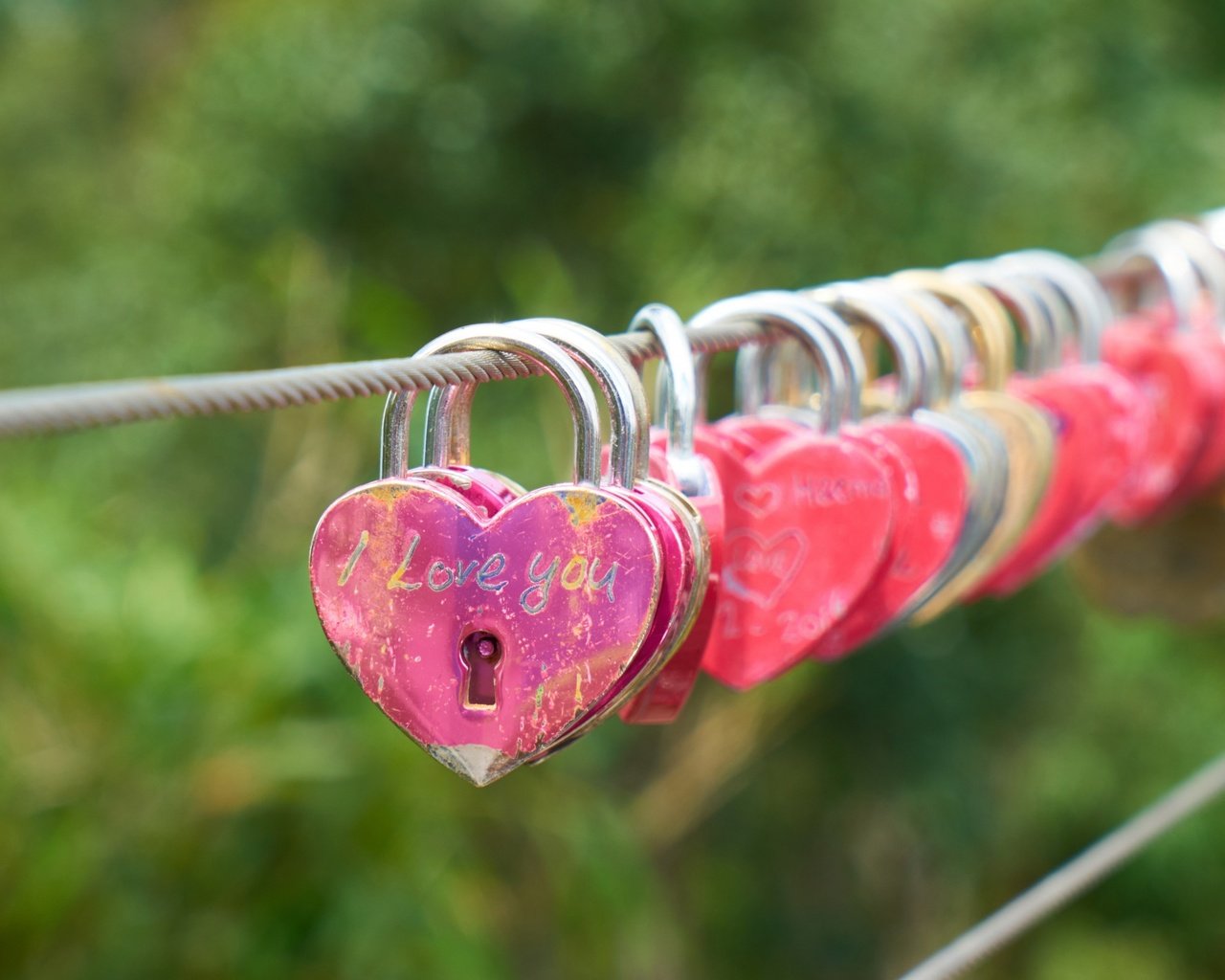 Обои замок, сердце, любовь, романтика, сердечки, романтик, lock, castle, heart, love, romance, hearts, romantic разрешение 2560x1600 Загрузить