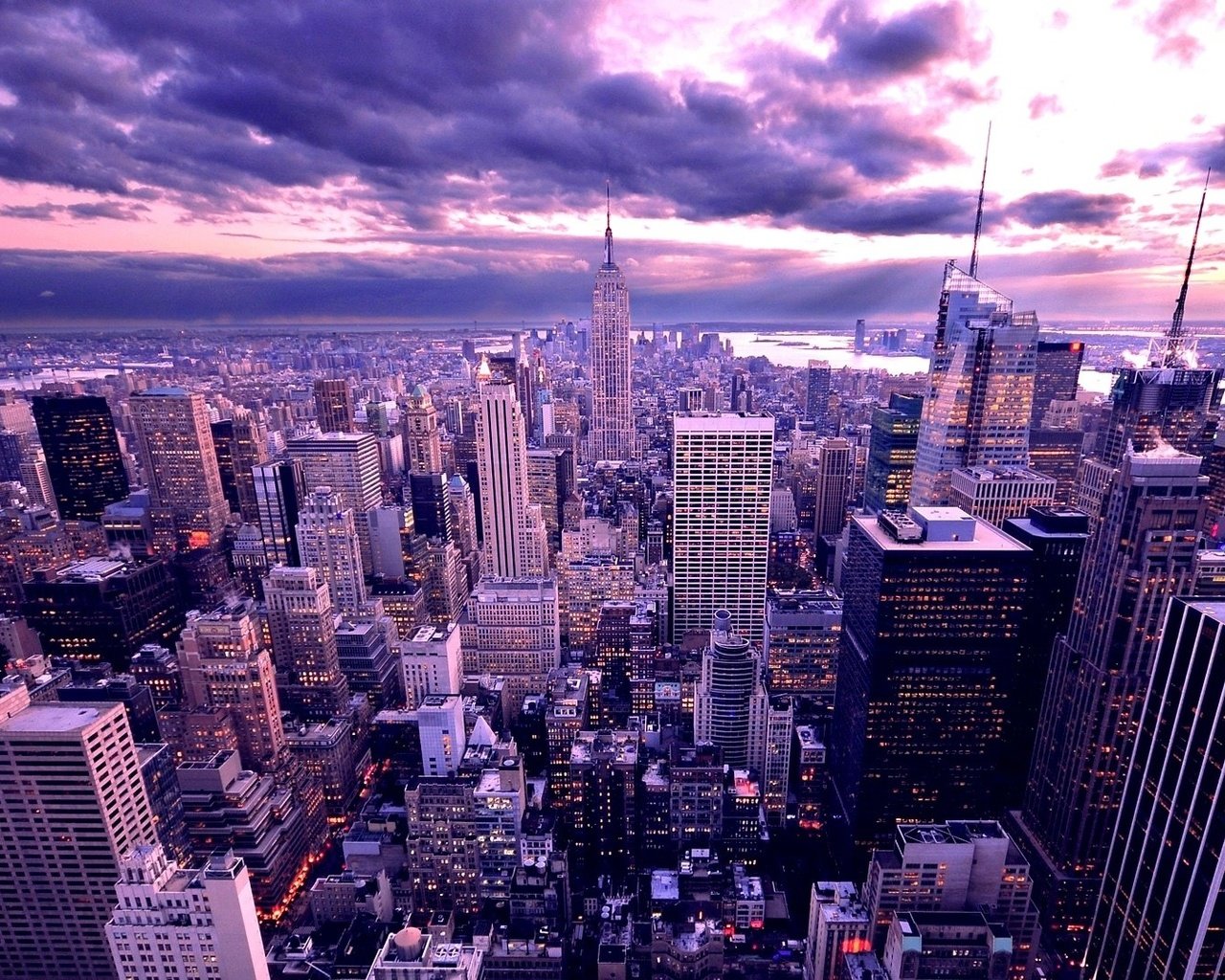 Обои небо, нью-йорк, облака, здания, восход, сумерки, город, небоскребы, мегаполис, дома, сша, the sky, new york, clouds, building, sunrise, twilight, the city, skyscrapers, megapolis, home, usa разрешение 1920x1080 Загрузить