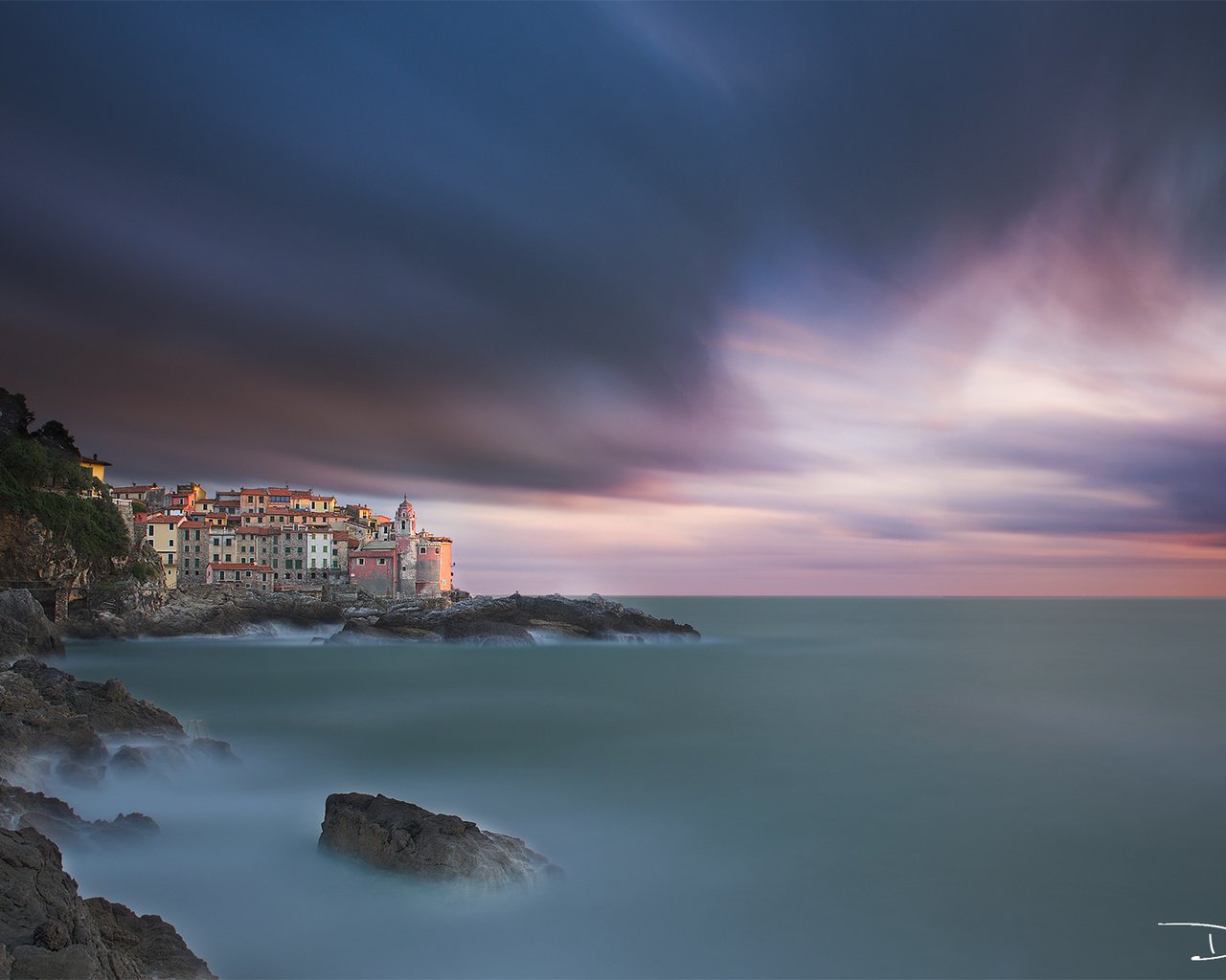 Обои небо, берег, закат, пейзаж, море, италия, davide lopresti, телларо, the sky, shore, sunset, landscape, sea, italy, tellaro разрешение 2000x1189 Загрузить