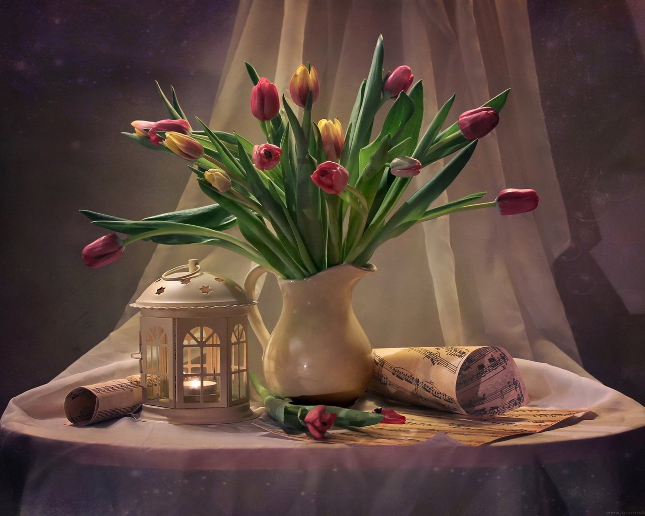 Обои цветы, столик, ноты, натюрморт, фонарь, занавеска, ткань, рулоны, тюльпаны, листы, свеча, кувшин, flowers, table, notes, still life, lantern, curtain, fabric, rolls, tulips, leaves, candle, pitcher разрешение 2612x2051 Загрузить