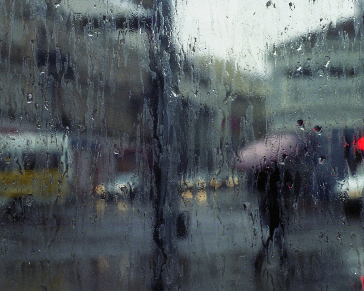 Обои город, дождь, стекло, the city, rain, glass разрешение 2880x1800 Загрузить