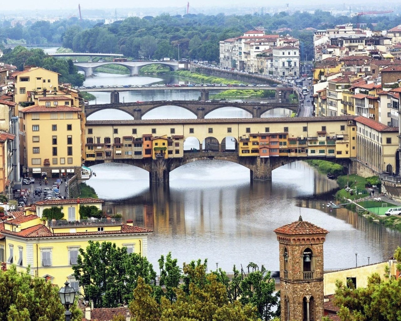 Обои деревья, река, город, италия, флоренция, мосты, trees, river, the city, italy, florence, bridges разрешение 1920x1080 Загрузить