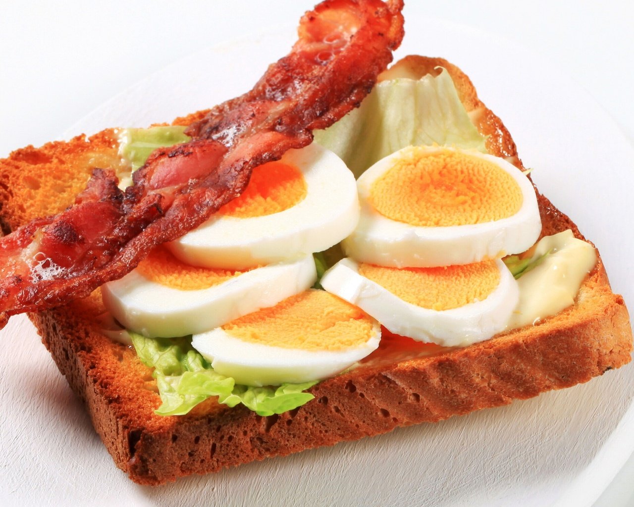 Обои бутерброд, хлеб, яйца, сэндвич, тосты, бекон, sandwich, bread, eggs, toast, bacon разрешение 3840x2160 Загрузить