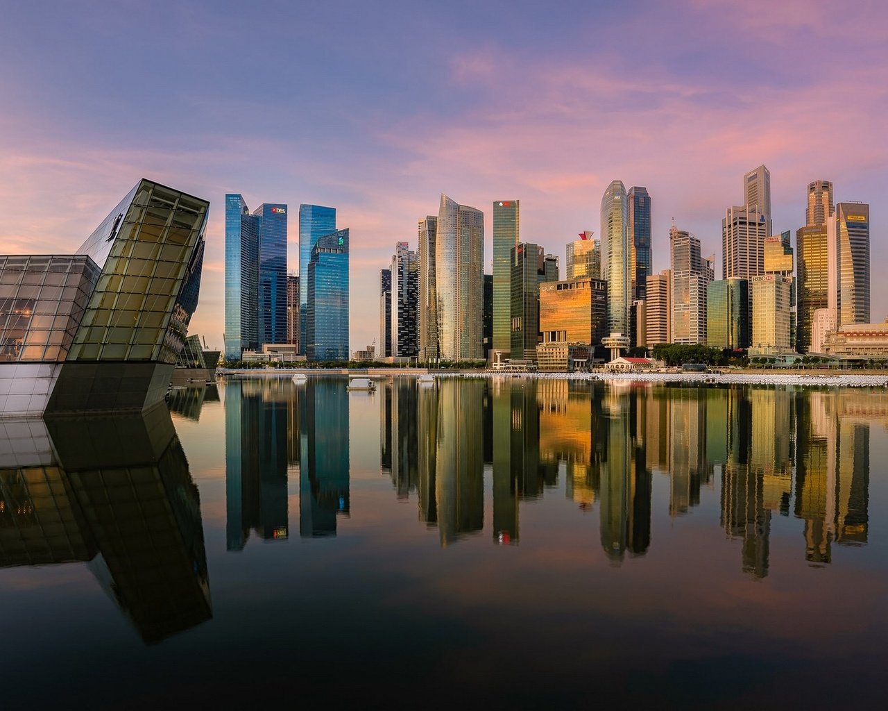 Обои вода, отражение, небоскребы, сингапур, марина бей, water, reflection, skyscrapers, singapore, marina bay разрешение 1920x1160 Загрузить