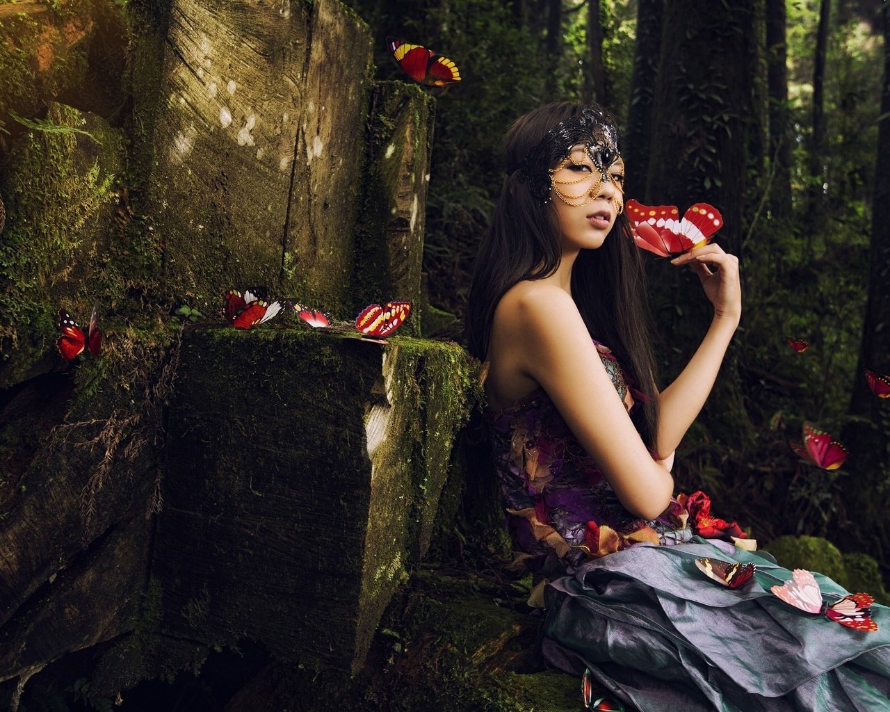 Обои лес, девушка, сидит, бабочки, азиатка, forest, girl, sitting, butterfly, asian разрешение 2048x1274 Загрузить
