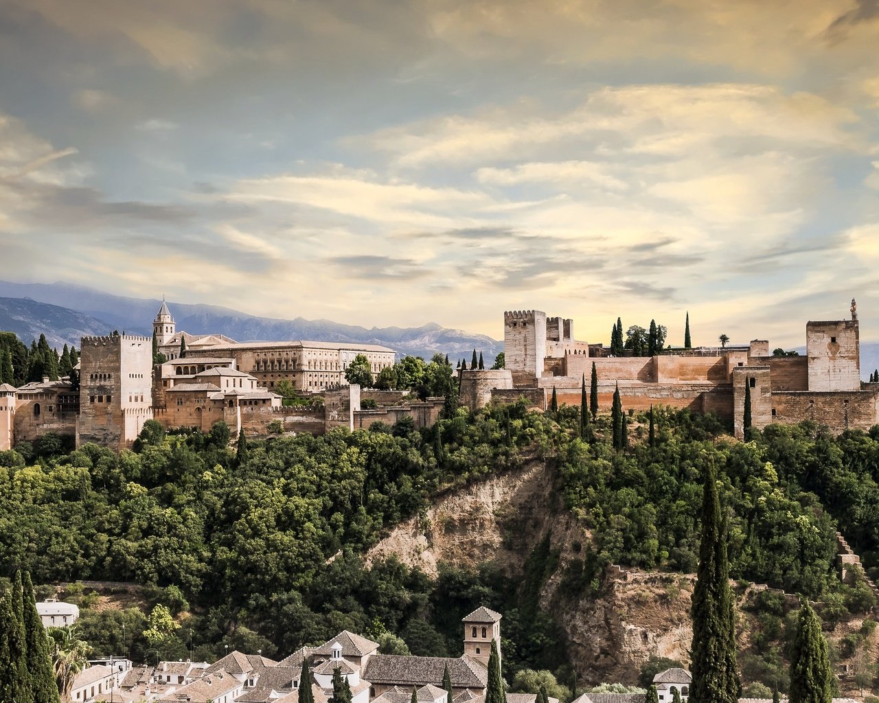 Обои город, дворец, испания, гранада, альгамбра, the city, palace, spain, granada, alhambra разрешение 3000x2000 Загрузить