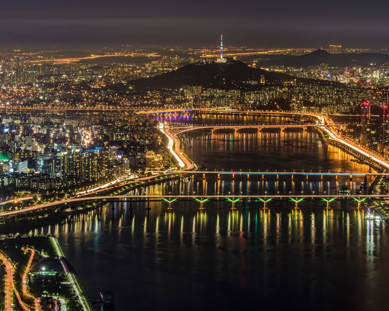 Обои огни, панорама, город, мегаполис, сеул, южная корея, lights, panorama, the city, megapolis, seoul, south korea разрешение 6000x3926 Загрузить