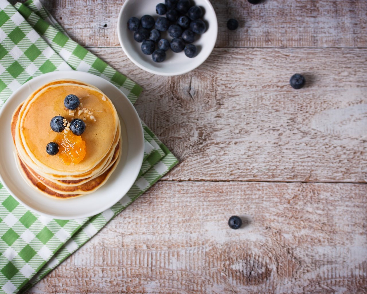 Обои еда, черника, завтрак, мед, блины, food, blueberries, breakfast, honey, pancakes разрешение 4752x3168 Загрузить