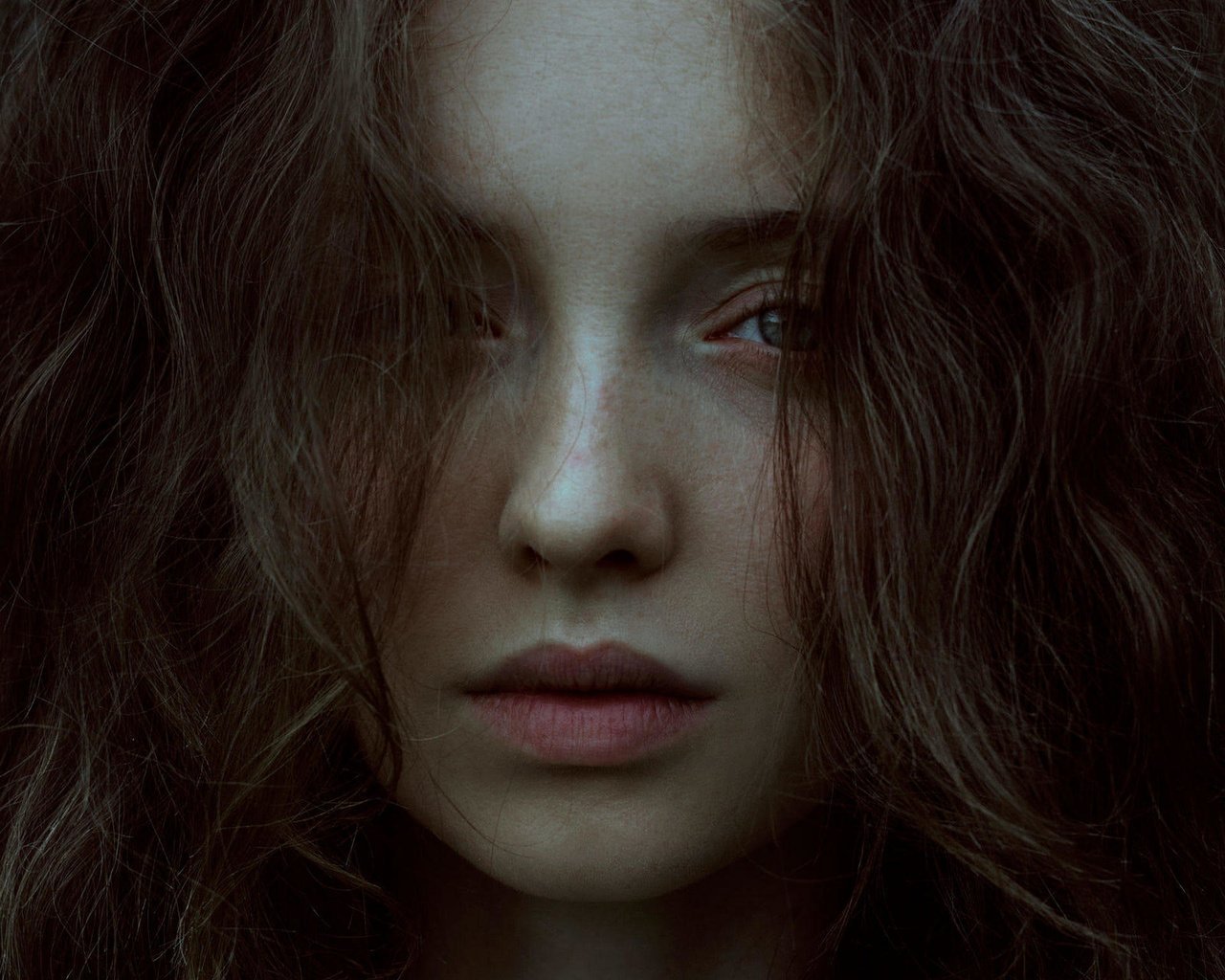 Обои девушка, портрет, взгляд, модель, волосы, лицо, marta bevacqua, july, girl, portrait, look, model, hair, face разрешение 1920x1920 Загрузить