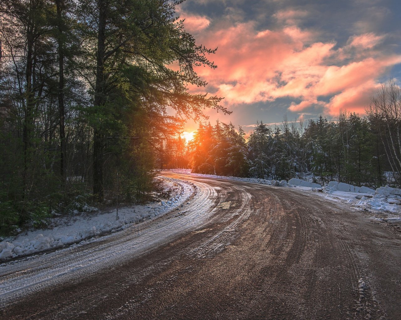 Обои дорога, природа, лес, закат, зима, пейзаж, road, nature, forest, sunset, winter, landscape разрешение 1920x1200 Загрузить