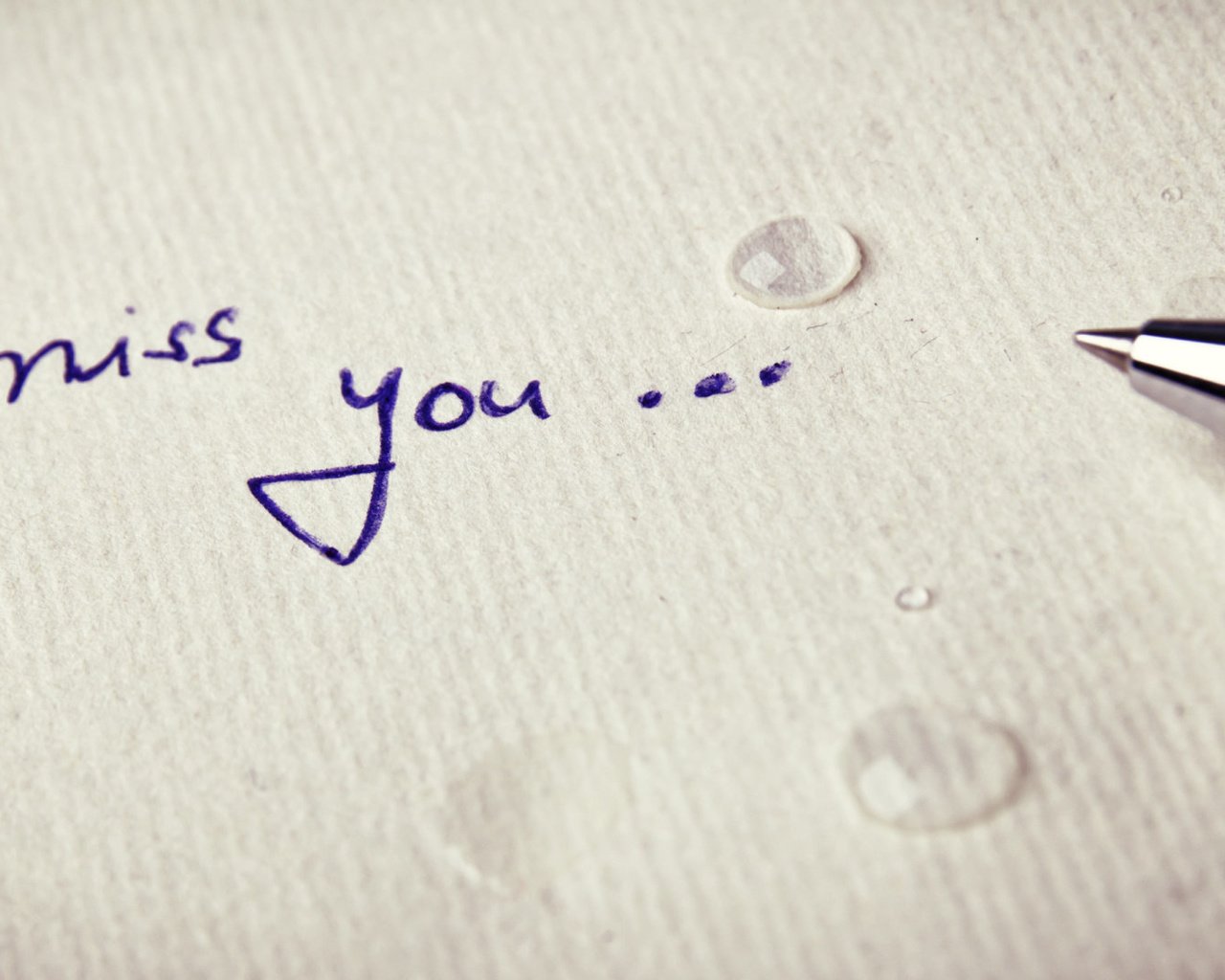 Обои ручка, капли, записка, слезы, sorkin, скучаю...miss you, handle, drops, note, tears, miss you...miss you разрешение 1920x1080 Загрузить