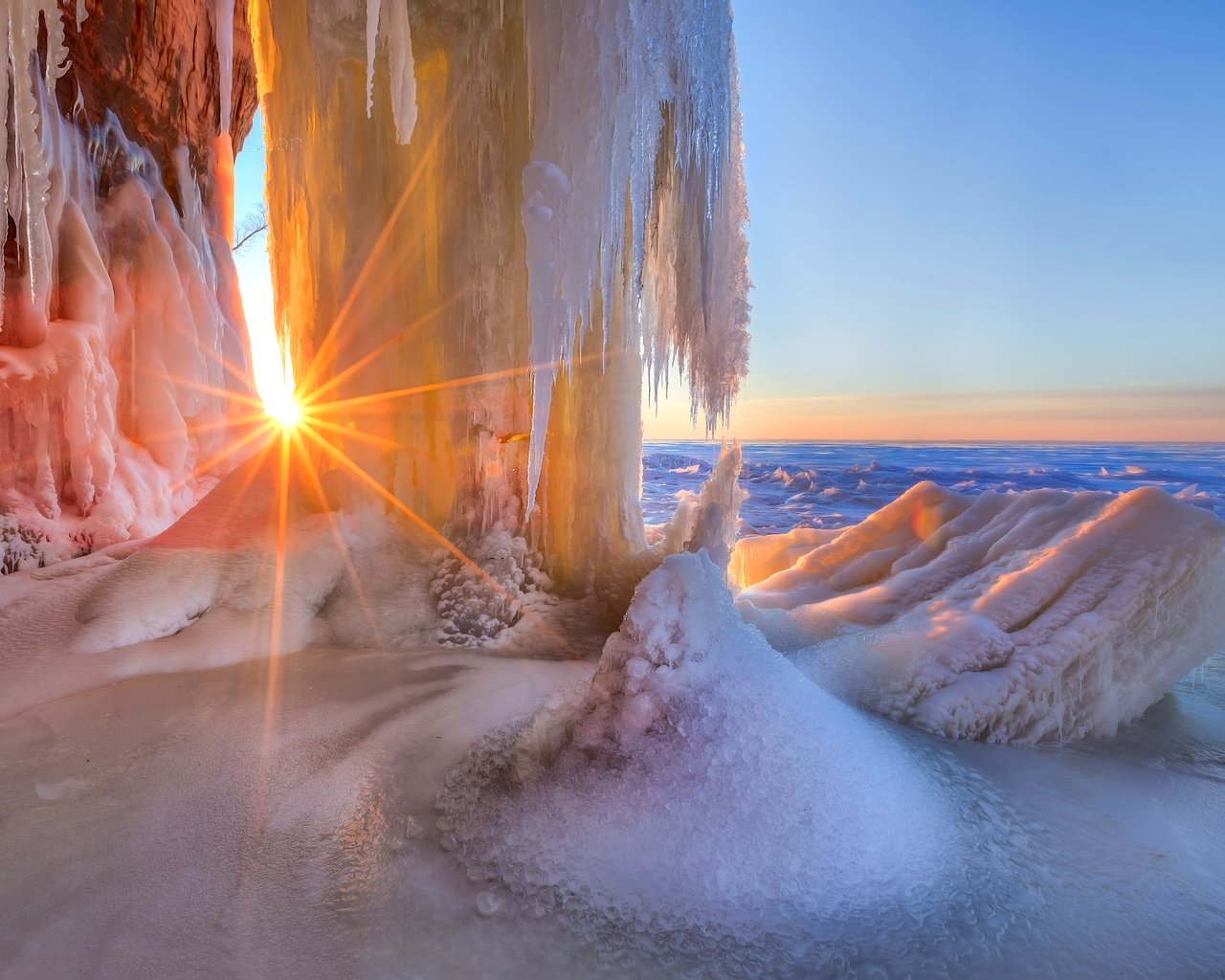 Обои мороз и солнце — день чудесный, frost and sun day is wonderful разрешение 5397x3598 Загрузить