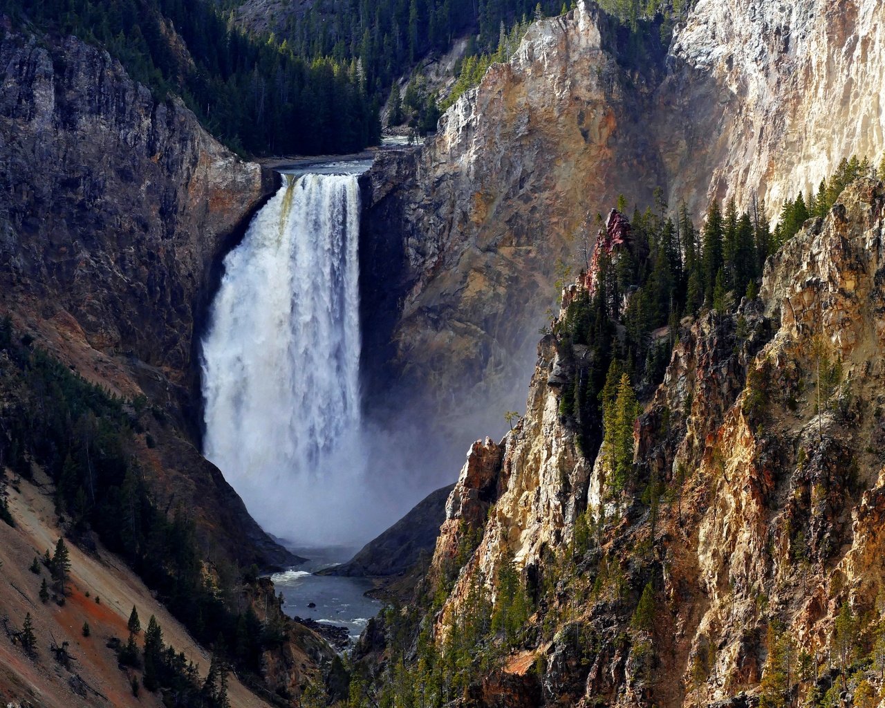 Обои горы, скалы, йеллоустонский национальный парк, водопад, lower falls, mountains, rocks, yellowstone national park, waterfall разрешение 4500x3000 Загрузить