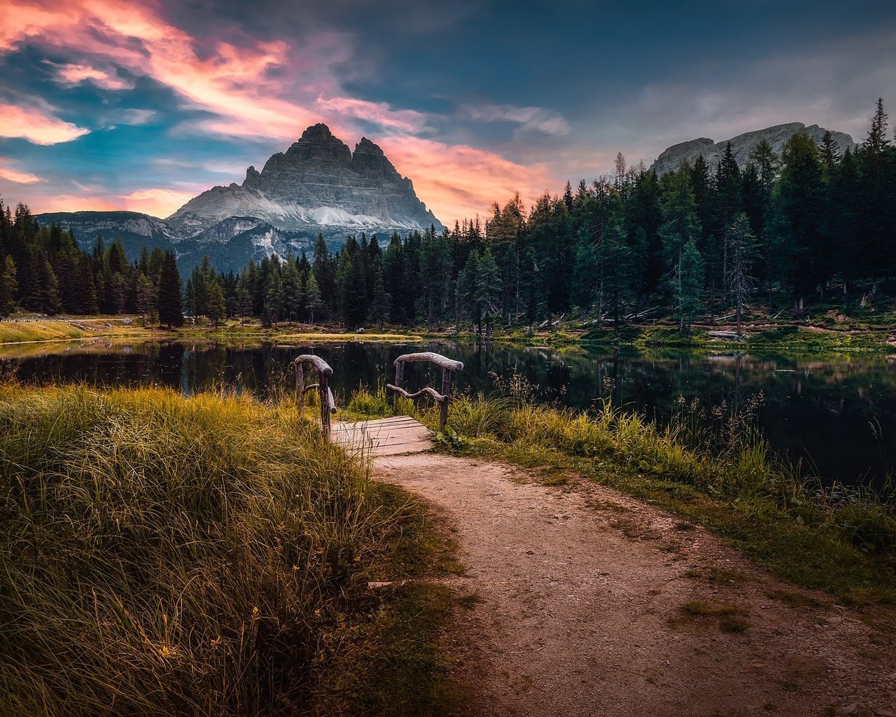 Обои италия, доломитовые альпы, lake antorno, italy, the dolomites разрешение 2048x1367 Загрузить