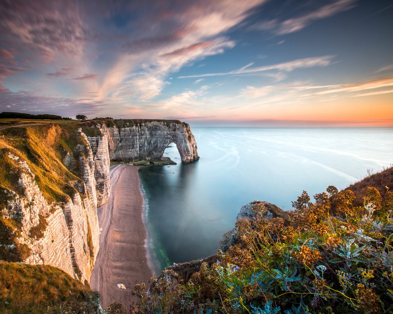 Обои небо, этрета, скалы, природа, берег, закат, море, океан, франция, the sky, étretat, rocks, nature, shore, sunset, sea, the ocean, france разрешение 4859x3757 Загрузить