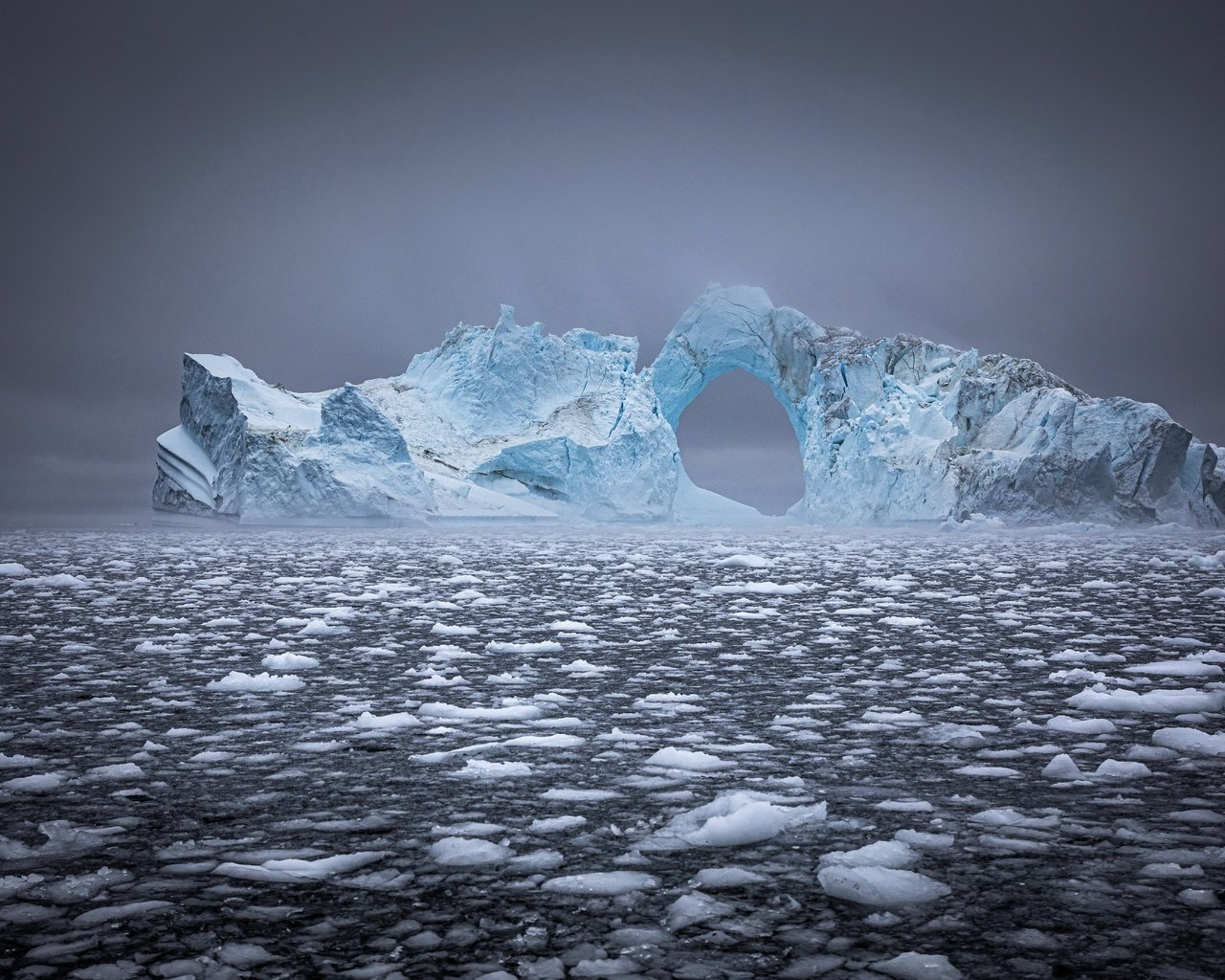 Обои природа, море, лёд, айсберг, гренландия, nature, sea, ice, iceberg, greenland разрешение 6676x4451 Загрузить