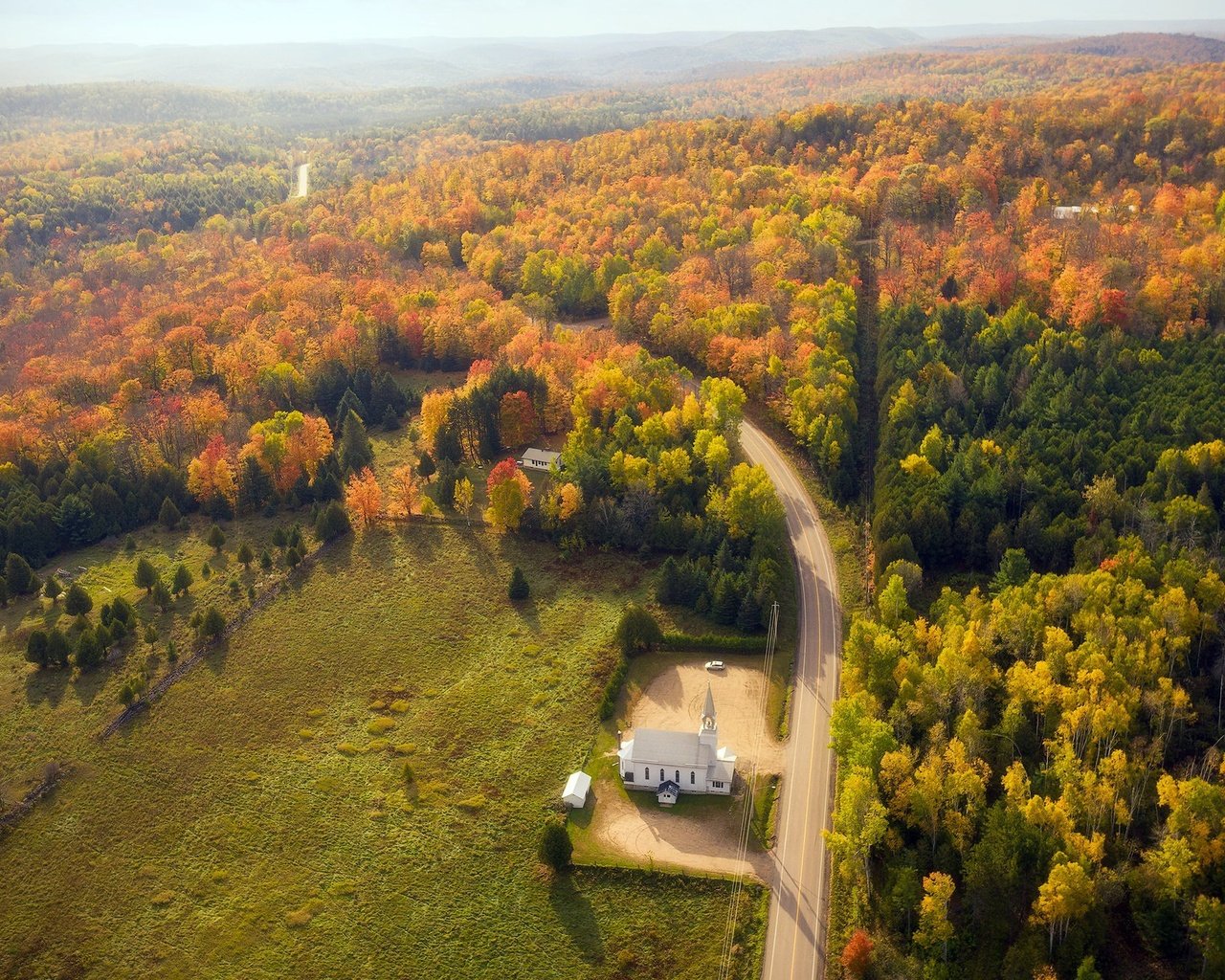 Обои лес, храм, осень, forest, temple, autumn разрешение 2048x1300 Загрузить