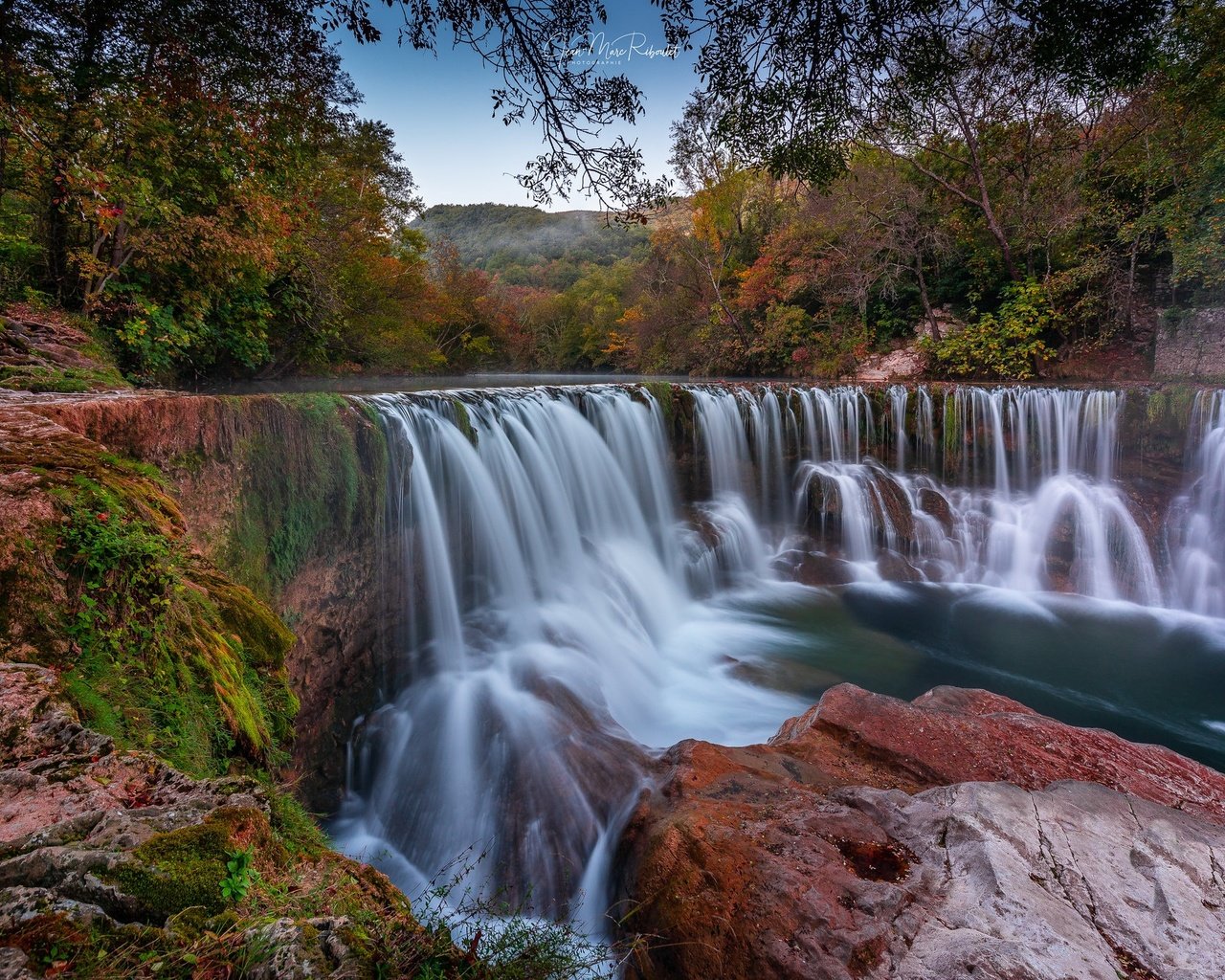 Обои река, лес, водопад, осень, франция, каскад, river, forest, waterfall, autumn, france, cascade разрешение 2048x1365 Загрузить