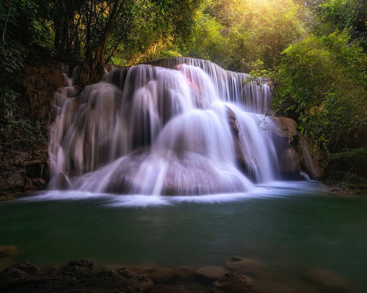 Обои река, лес, водопад, тайланд, каскад, водопад хуай мае камин, huay mae khamin waterfall, река кхвэяй, khwae yai river, river, forest, waterfall, thailand, cascade, waterfall huay mae fireplace разрешение 2112x1188 Загрузить