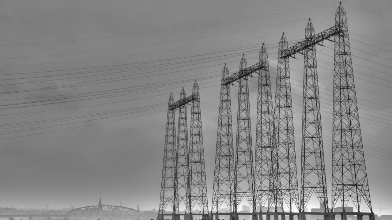 Обои черно-белая, лэп, black and white, power lines разрешение 1920x1440 Загрузить