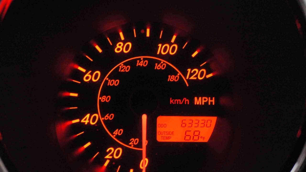 Обои скорость, спидометр, стрелка, speed, speedometer, arrow разрешение 2560x1920 Загрузить