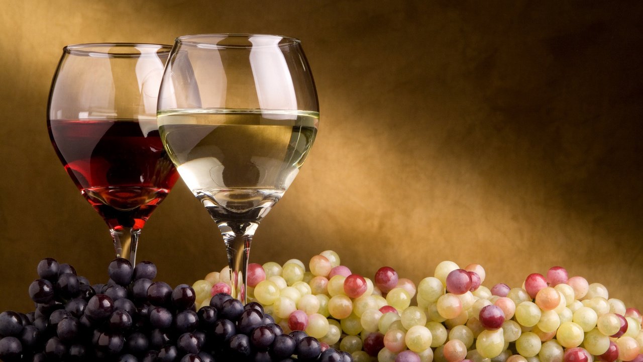 Обои виноград, вино, бокалы, grapes, wine, glasses разрешение 1920x1200 Загрузить