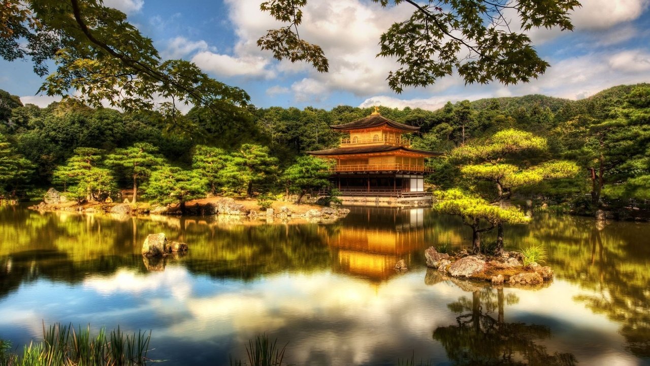 Обои храм, япония, киото, японии, павильон, голден, temple, japan, kyoto, pavilion, golden разрешение 2071x1440 Загрузить