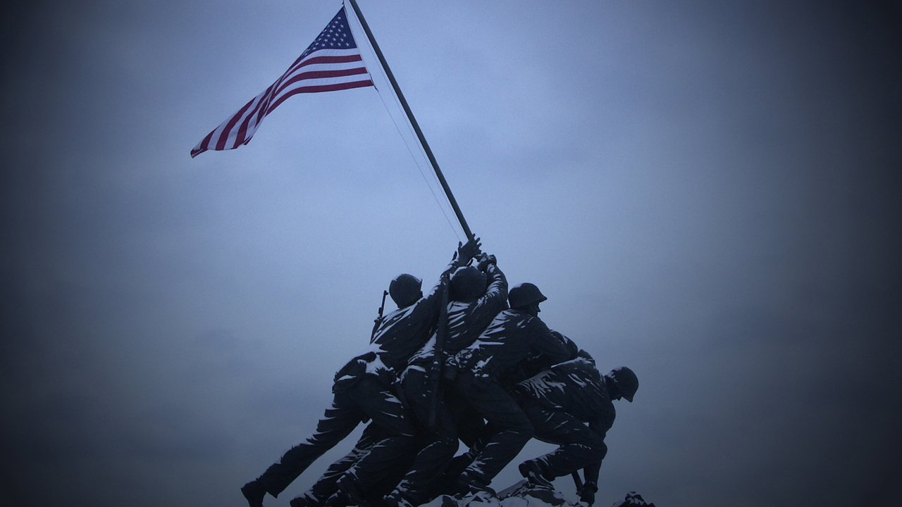 Обои солдаты, америка, флаг, памятник, soldiers, america, flag, monument разрешение 1920x1200 Загрузить