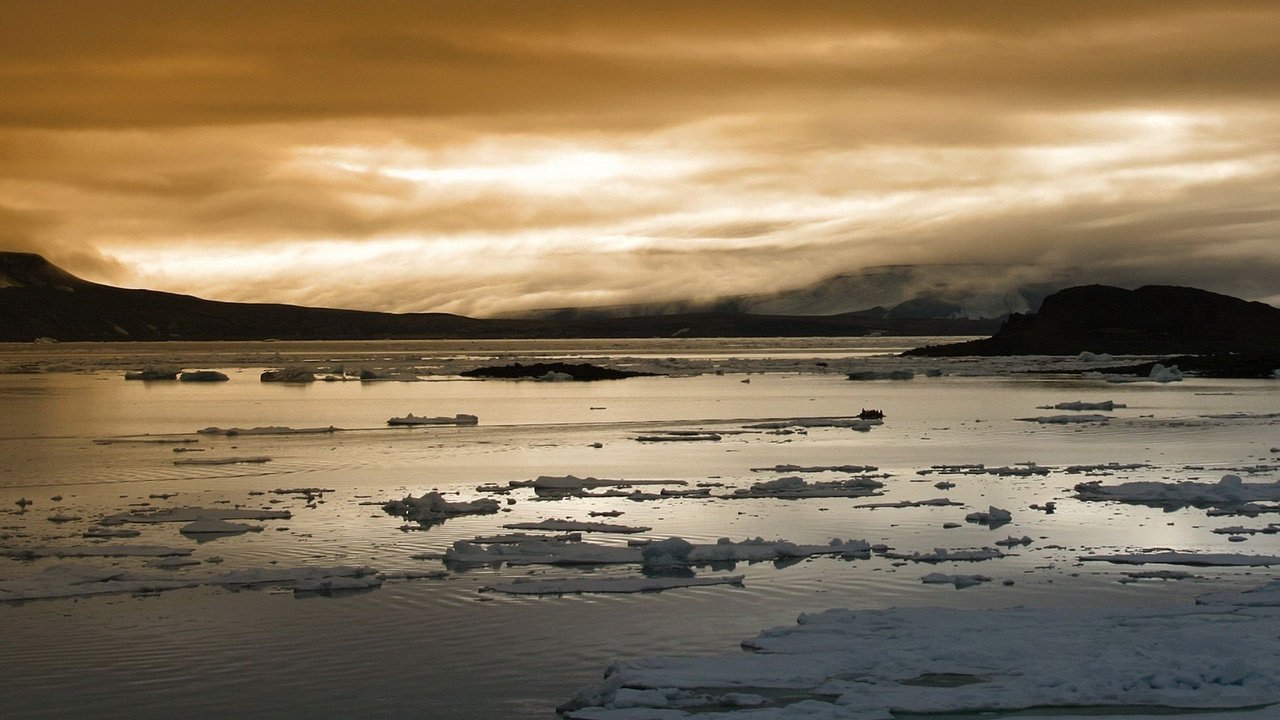 Обои облака, зима, лёд, clouds, winter, ice разрешение 1920x1440 Загрузить