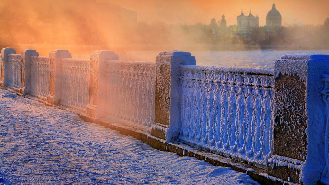 Обои снег, зима, мост, россия, парапет, snow, winter, bridge, russia, the parapet разрешение 1920x1200 Загрузить