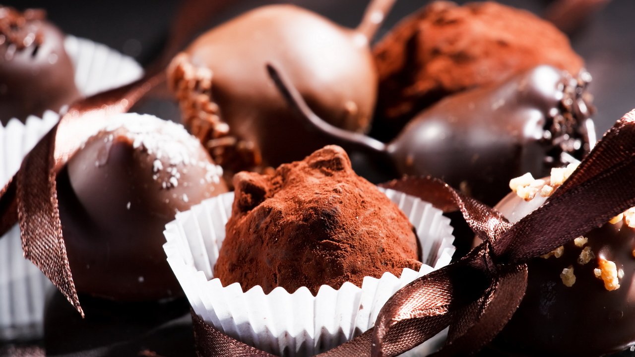 Обои сладости, шоколад, трюфель, sweets, chocolate, truffle разрешение 1920x1200 Загрузить