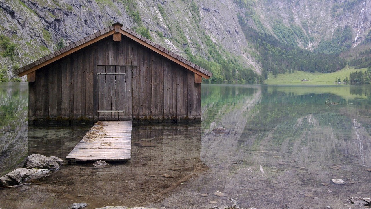 Обои озеро, отражение, хижина, boat hut, lake, reflection, hut разрешение 1920x1200 Загрузить