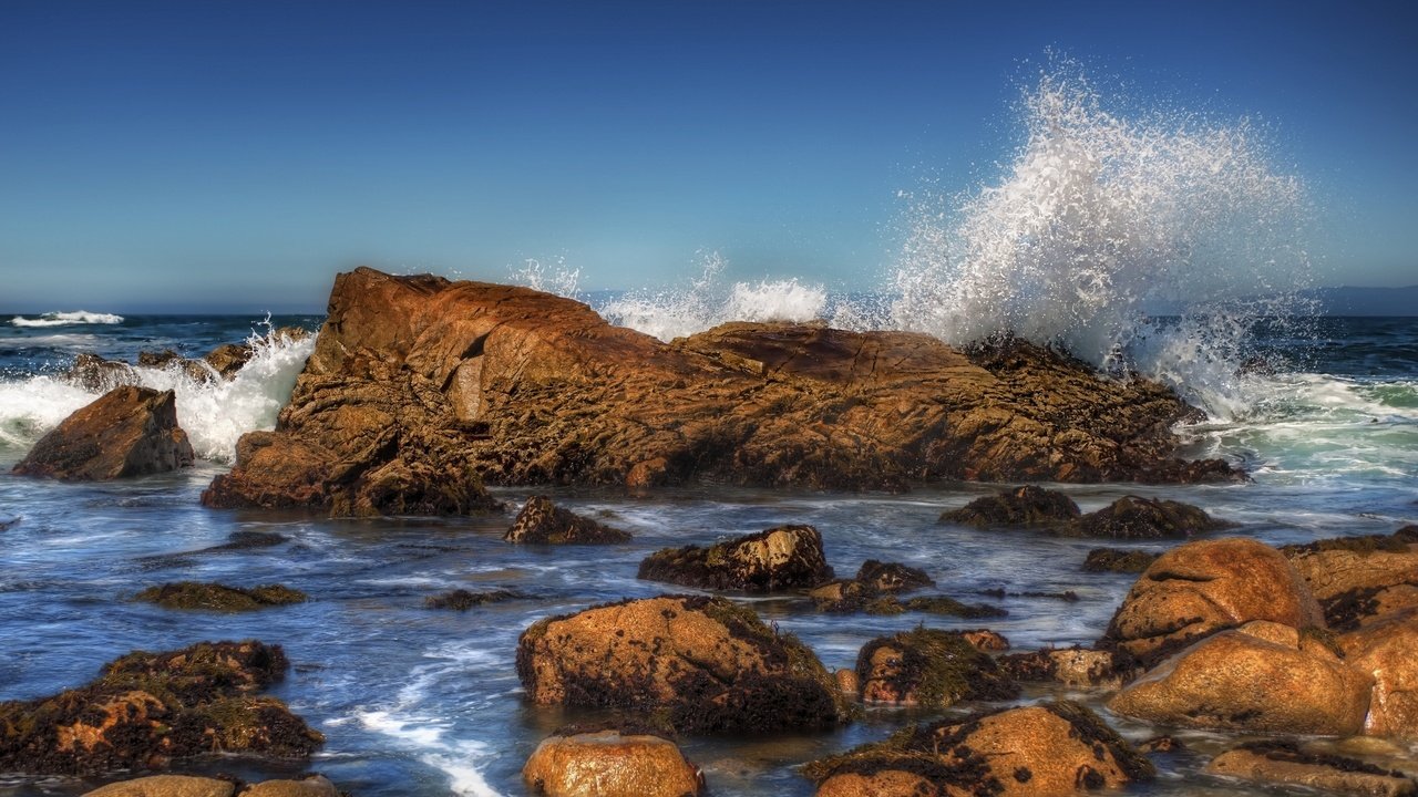 Обои небо, камни, море, волна, the sky, stones, sea, wave разрешение 2560x1600 Загрузить