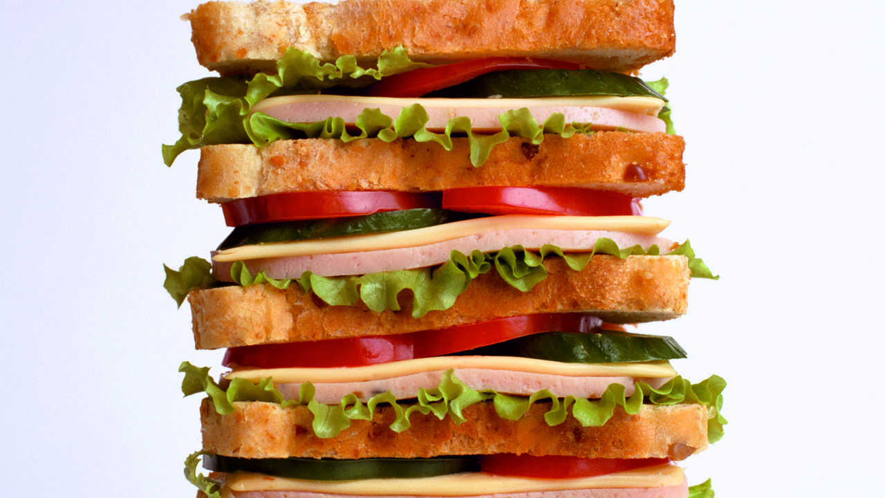 Обои бутерброд, сыр, помидоры, салат, огурцы, сэндвич, ветчина, sandwich, cheese, tomatoes, salad, cucumbers, ham разрешение 2911x2911 Загрузить